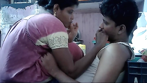 Webcam video of a hot brunette lips kissing doggystyle