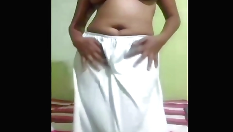 Indian chubby girl sucks and gets off on her pussy