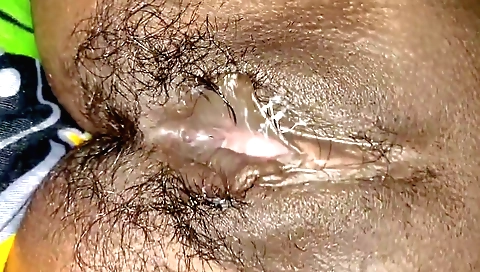 Amateur fetish video with hairy pussy eating and licking