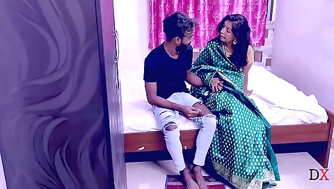 Amateur brunette 18+ girl got off on her own but didn't like