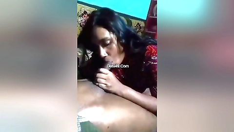 Indian slut giving a blowjob in the kitchen and showing off