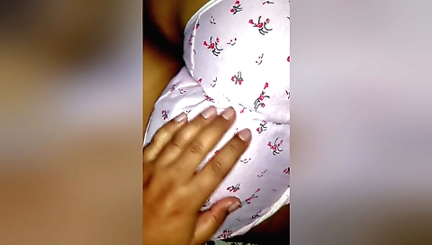 Indian girl gets naked and shows her huge booty in panty