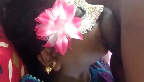 Indian deepthroating sex video with a sexy hot chick