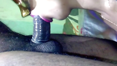 Indian girl gets a facial on her pussy on the couch