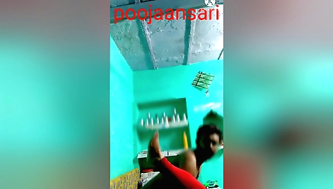 Hot brunette bhabhi fucked on the web camera in a doggystyle