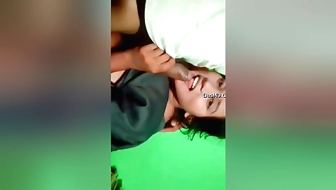 Today Exclusive- Cute Desi Girl Blowjob And Fucked
