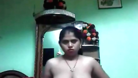 Mature Desi Village Housewife Showing Her Fat Shaved Pussy