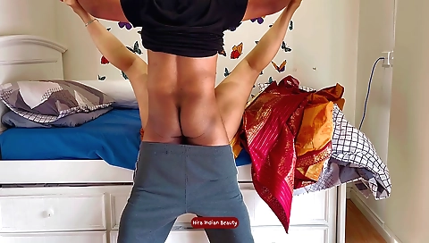 Busty indian milf in a silky saree gets her pussy licked and fucked