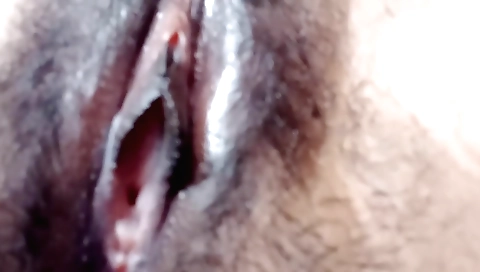 Indian hairy video with a sexy slut getting shaved