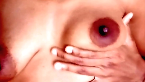 Indian solo video with a brunette with a pink dress