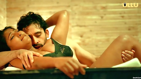 Big tits brunette secretary with large boobs enjoys a nice handjob