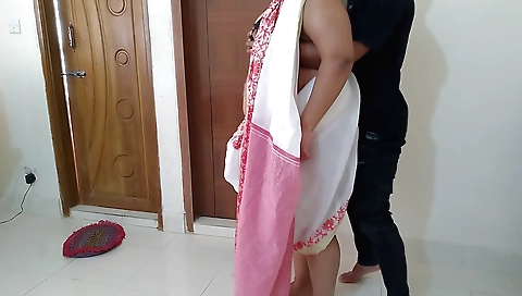 Indian busty stepmom fucked during changing in hotel room