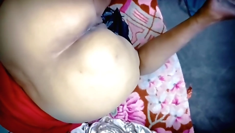 Indian aunt ki chudai xhamast aunty ki chodhy uthay kar doggy style