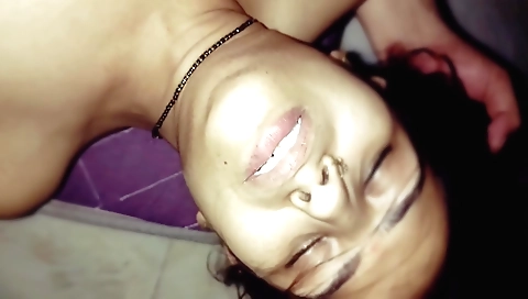 Brunette gets her ass fucked hard in amateur video