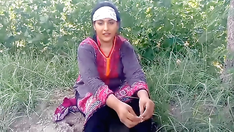 Desi Village Randi Girl Sex In Jungle Randi Girl Ko Choda Jungle Ma