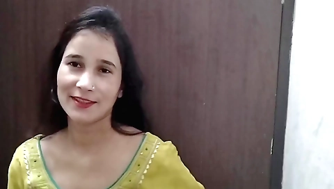 Indian amateur brunette masturbating in her bedroom