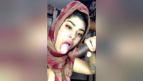 Amateur brunette face fucking in a funny and kinky scene