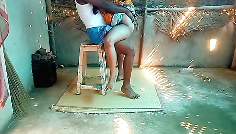 Indian babe gets naked and gets a handjob from stepbrother