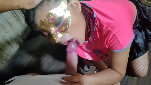 Indian pornstar in pov shows her natural body and body