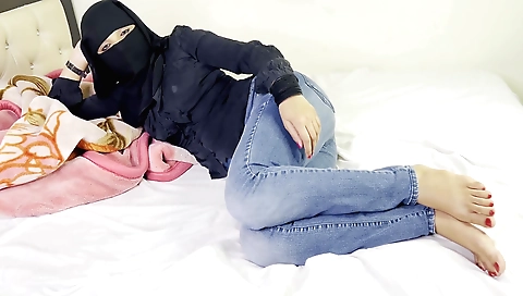 Desi Tenant Boy Fucked Young Landlady Hindi Voice Sex Video