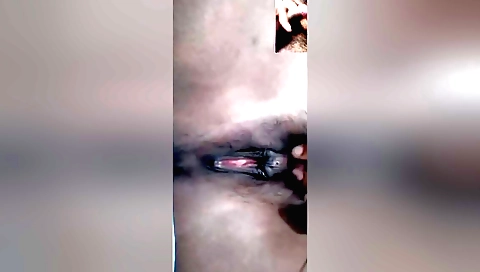 Indian webcam solo video with a sexy girl wearing mask