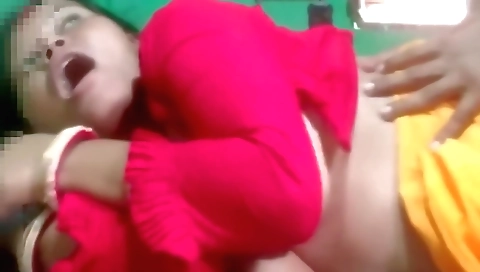 Indian woman is getting fucked in a hot homemade video