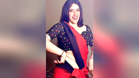 Hot brunette massage video with back massage done well