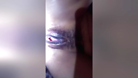 Indian milf with shaved and hairy pussy porn video