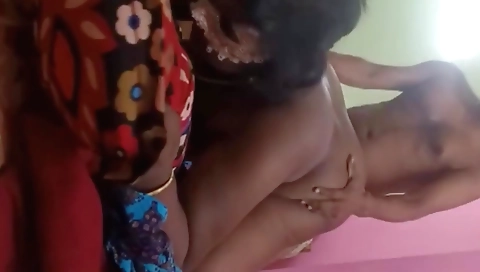 Indian beauty takes it in her mouth and sucks her ass