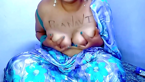 Indian brunette masturbates to orgasm with fingers