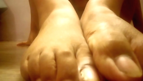 Stepsister-in-law released her relaxation with the finger