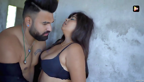 Big ass brunette teen in sexy underwear and big ass outdoor